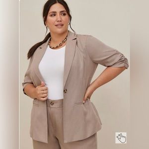 TORRID | Ruched Short Sleeve Blazer - Linen Stone | 0X